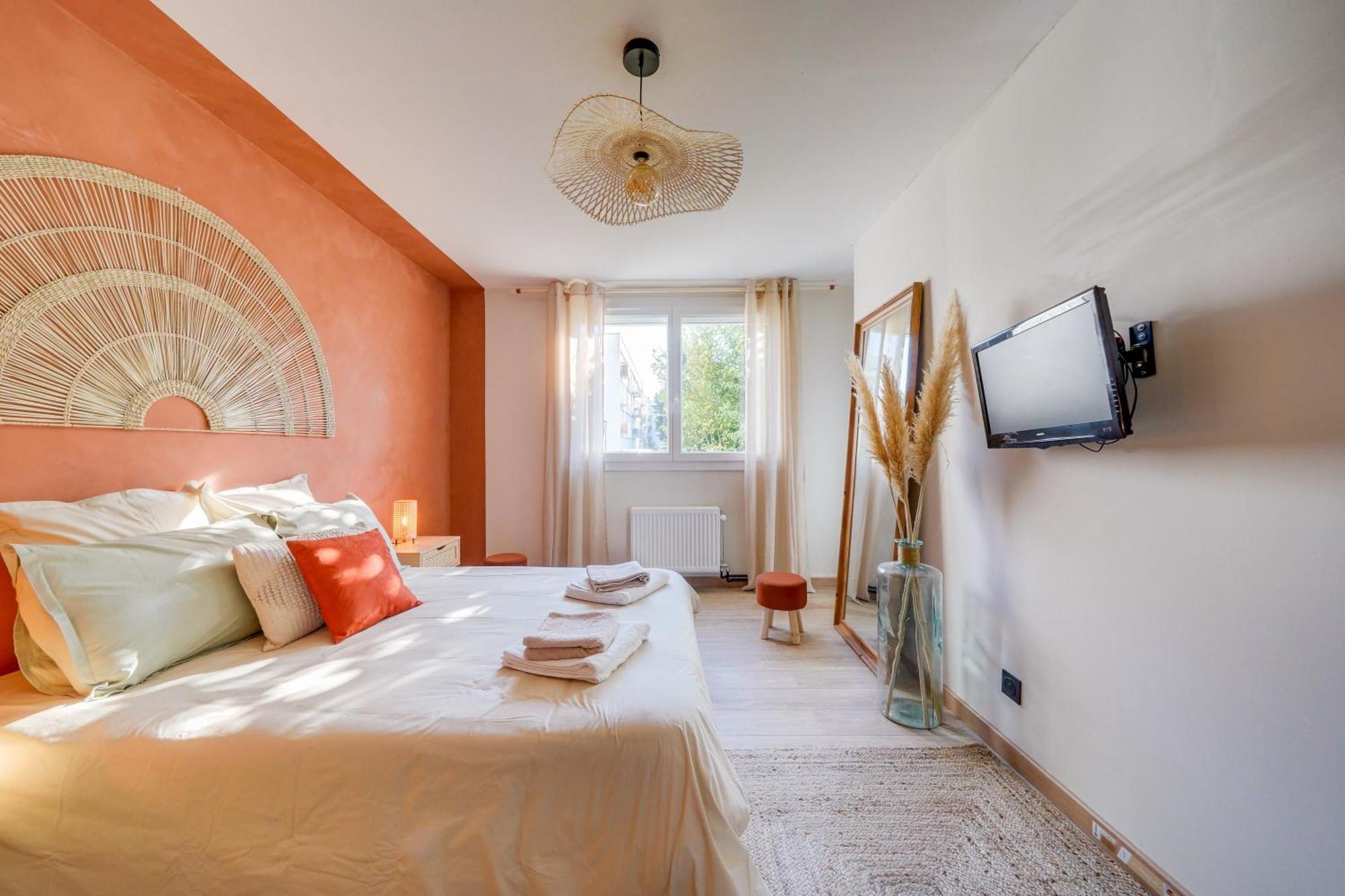 Fridhome Jacuzzi Parking Wifi Fibre 2Min Tram Bruges Exterior photo